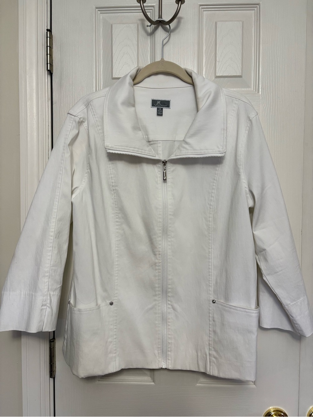 JM Collection Crisp White Denim Zip-Front Women's Jacket